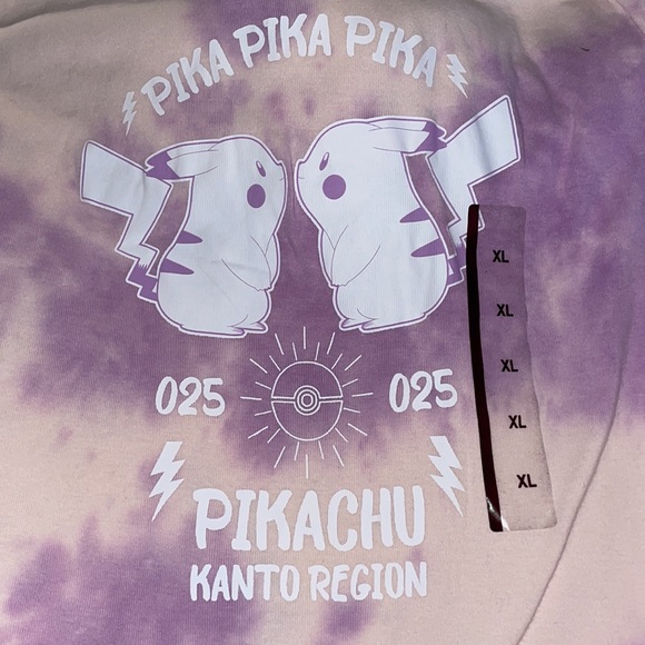 Pokémon Pikachu Cropped Shirt - Picture 3 of 3